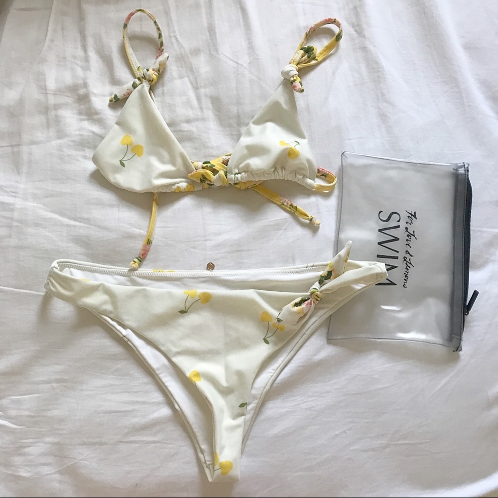 FL&L Cherry and bow bikini